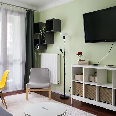 Wola Anielewicza Homely Apartment Warsaw Exterior photo
