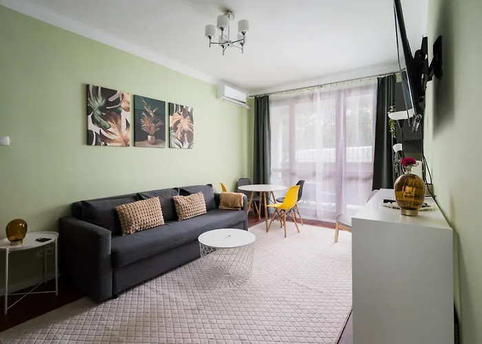 Wola Anielewicza Homely Apartment